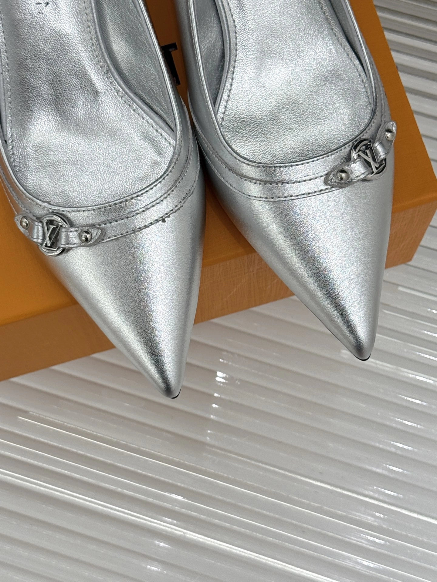 COCO-- 8V 1AGZRB Heel height：5.5CM Calfskin sheepskin item:E-X158C1828